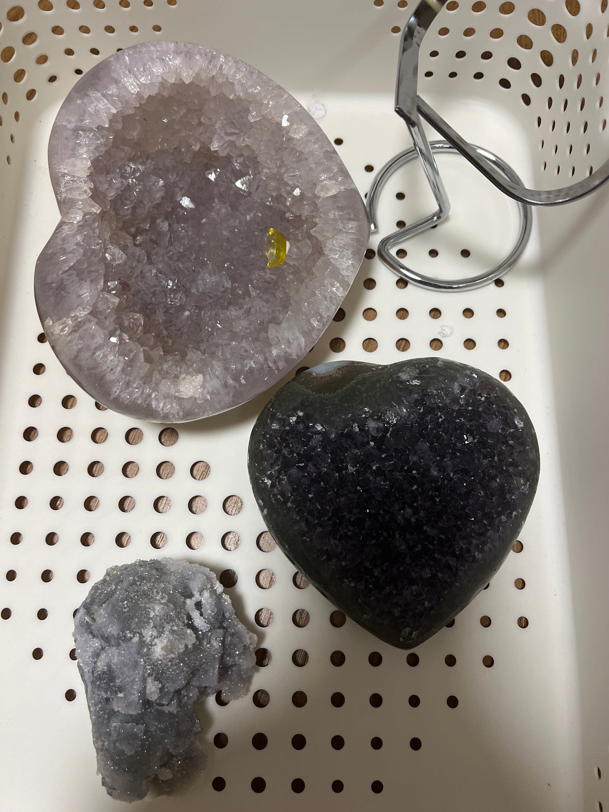 Crystal bundle 198