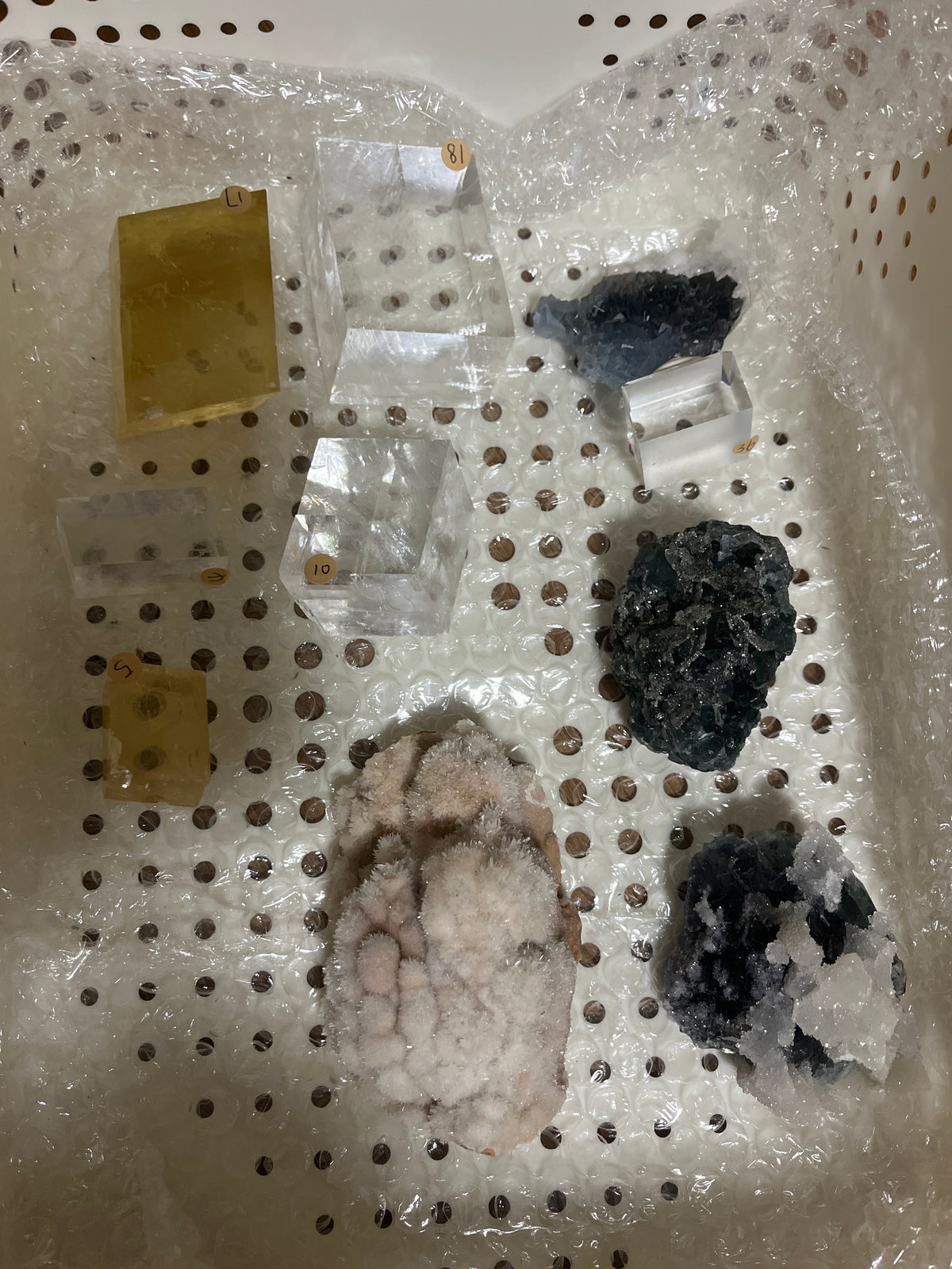 Crystal bundle410